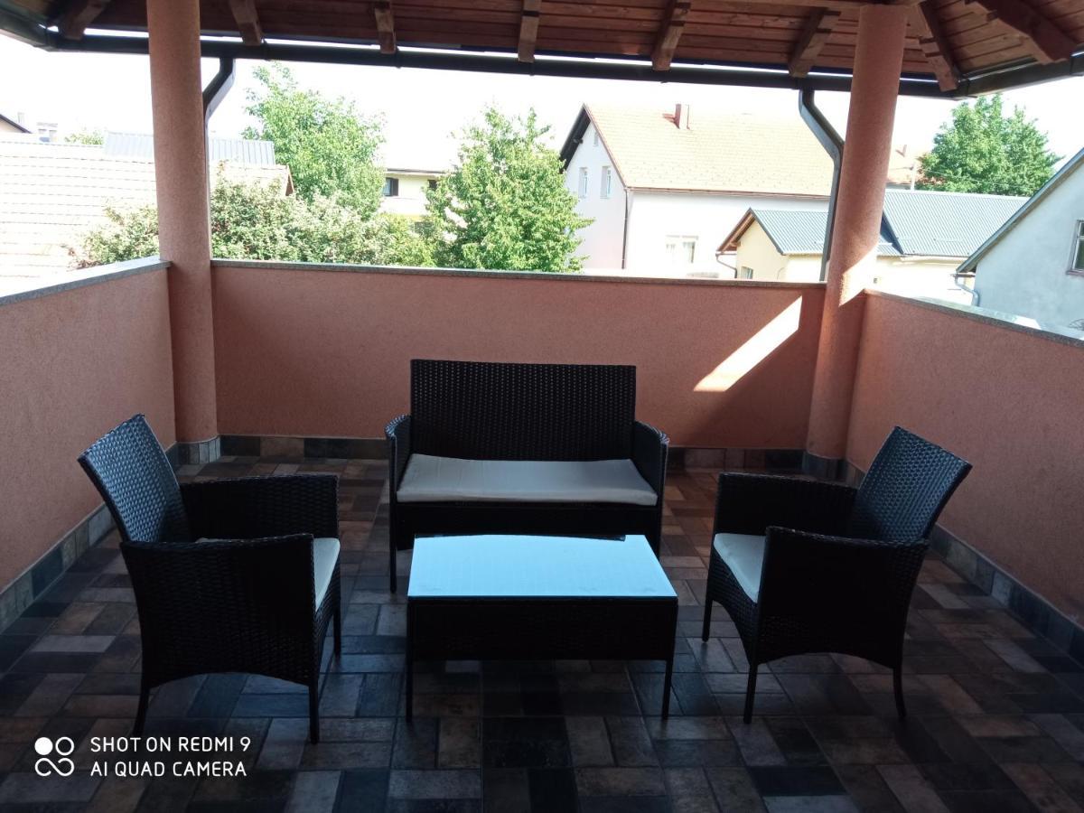 Gospić Apartment Lika מראה חיצוני תמונה